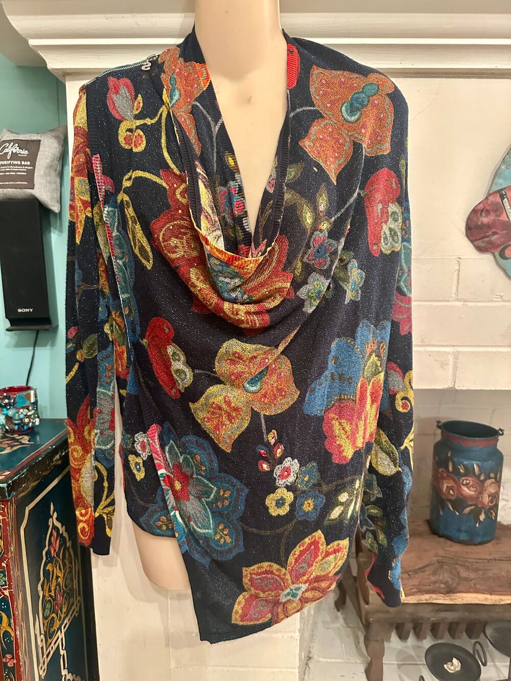 RARE DESIGUAL CELIA FLORAL METALLIC JACQUARD THIN GAUGE SWEATER